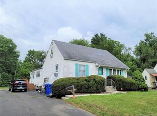 105 Collimore Rd, East Hartford, CT 06108