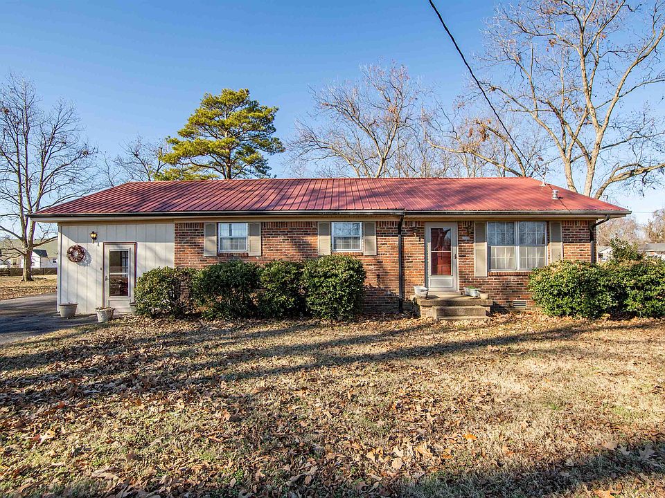 117 Wells Rd, Dyersburg, TN 38024 MLS 240224 Zillow
