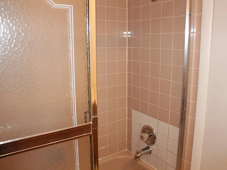 216 Locust St SE #129 — Photo 10