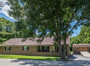 212 Locust Fork Rd, Stamping Ground, KY 40379