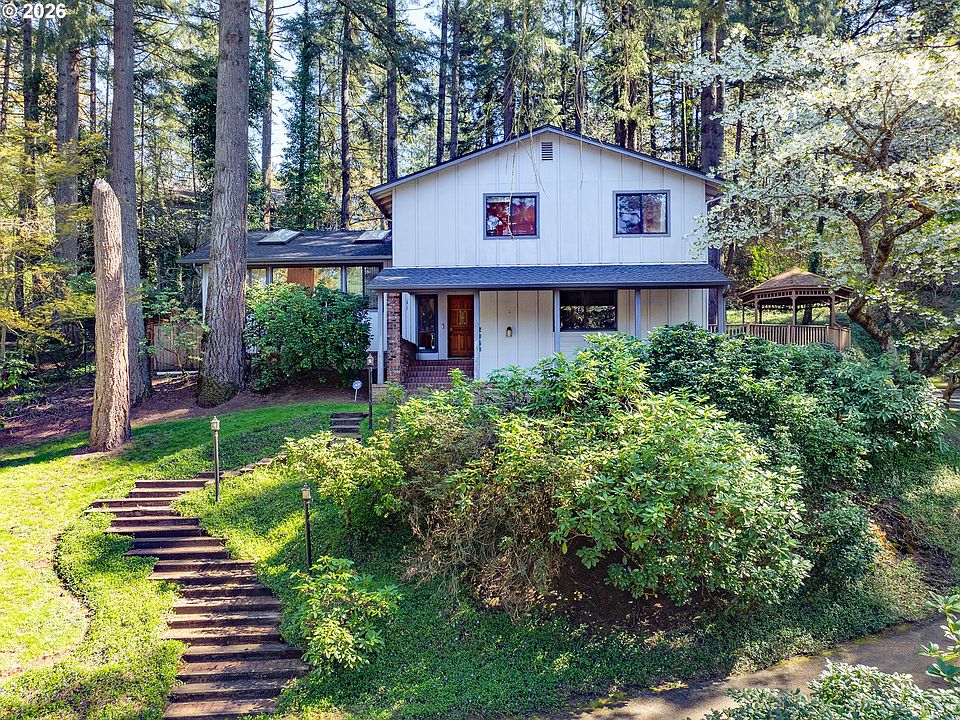 1st image of 2040 Dogwood Dr