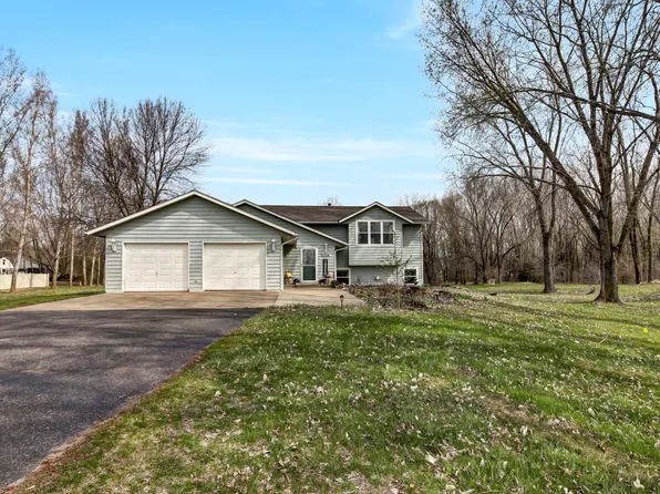 6746 95th St NE, Monticello, MN 55362