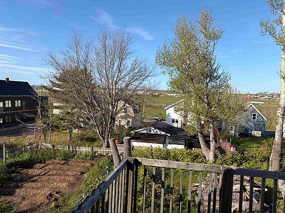 5th image of 63 Dolbin St