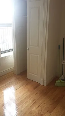 Rented by New York Residence | media 35