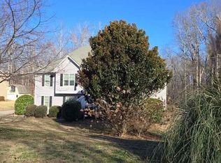 3905 Byrnwycke Dr, Buford, GA 30519