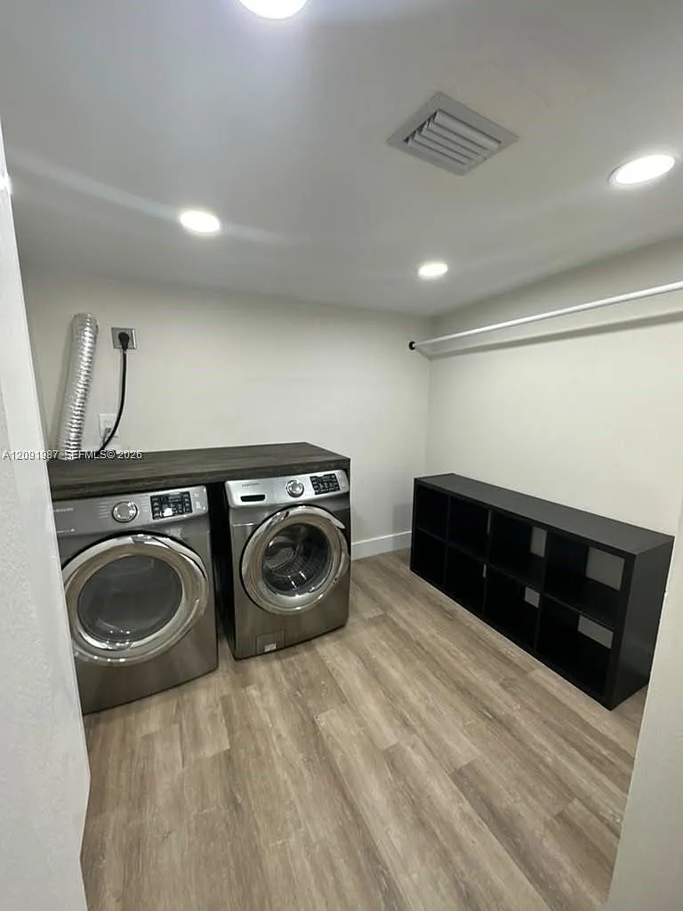 The Greens At Doral Condo — Photo 3