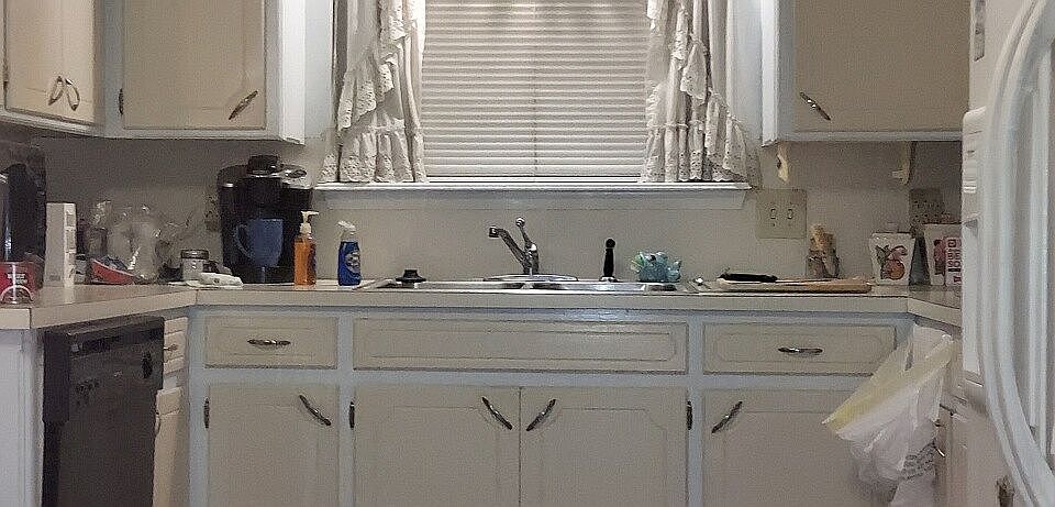 1st image of 4208 NW 54th St