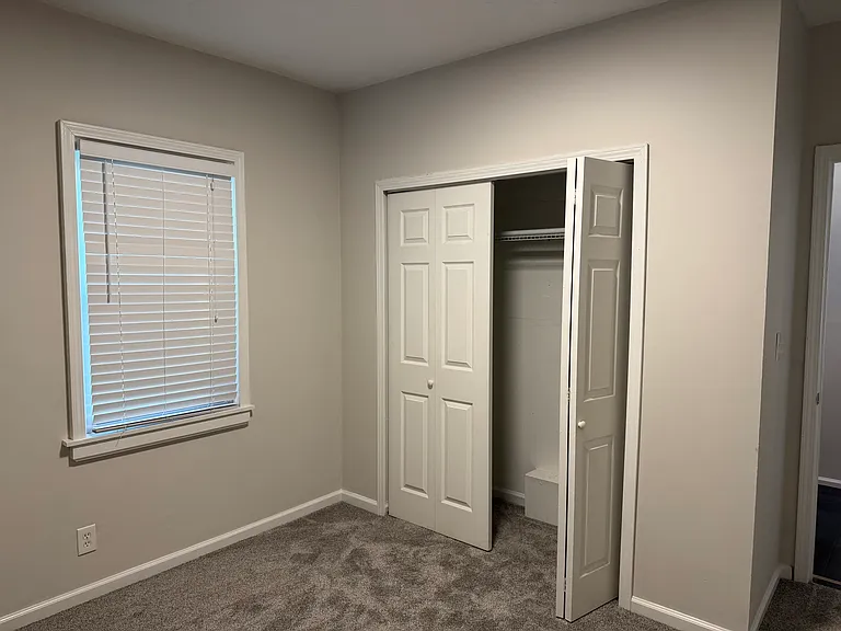 2825 Monroe Ave #1 — Photo 16