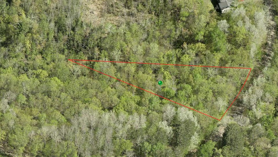 1st image of Dogwood Dr