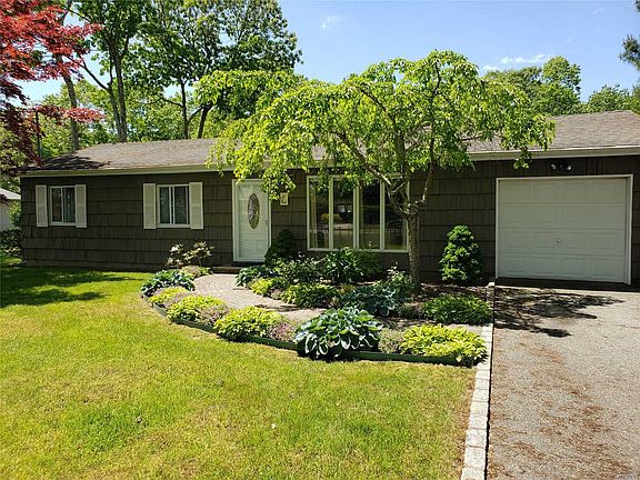 3rd image of 50 Bernstein Blvd