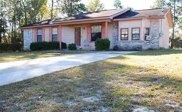 1st image of 2717 Sandalwood Dr N