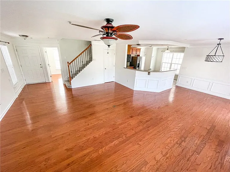 282 Balaban Cir — Photo 4