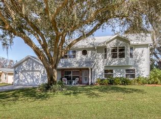 5760 Colonial Dr, New Port Richey, FL 34653