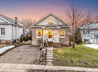 122 Cedar St, Cambridge, ON N1S1W2