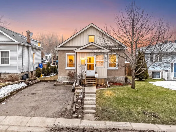 122 Cedar St, Cambridge, ON N1S 1W2