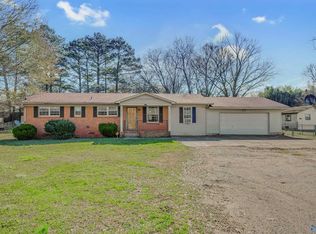 7052 Moores Mill Rd, Huntsville, AL 35811