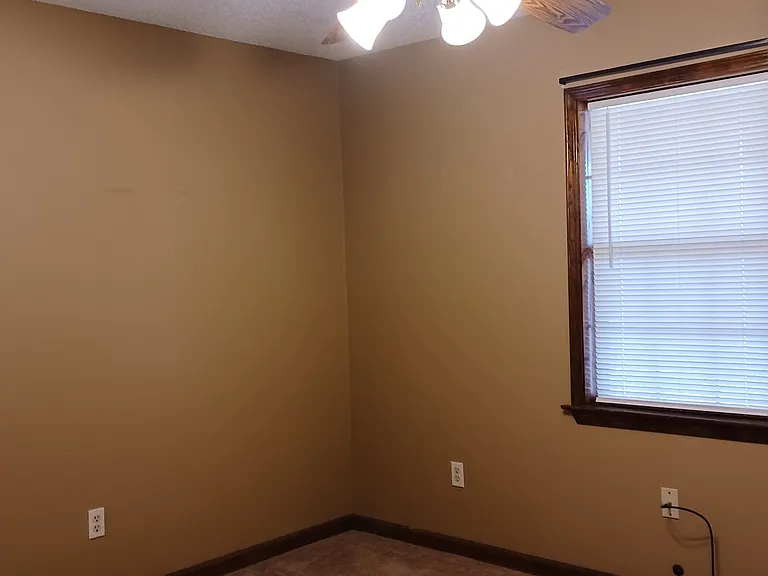Bedroom 4 / Office