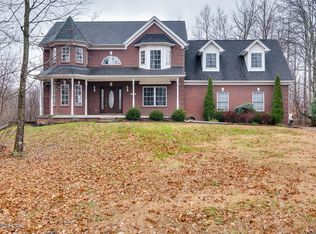 357 Orchard Brook Dr, Brooks, KY 40109