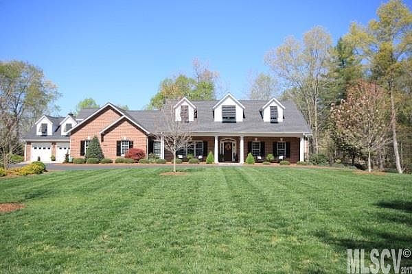 1st image of 2540 Brittany Dr