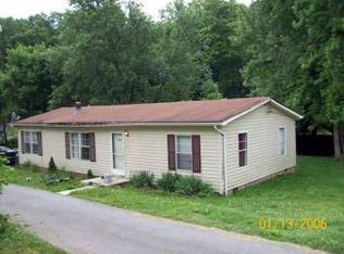 3334 Miller Dr, Toms Brook, VA