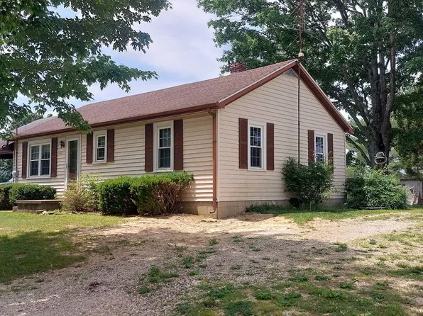 1010 S State Road 145, Birdseye, IN 47513