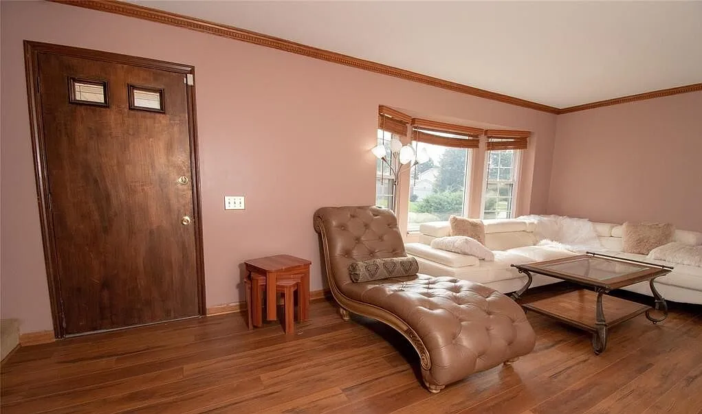 15175 Congress Drive - 1 — Photo 4