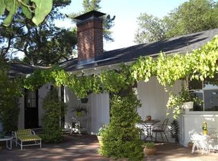 35 Honey Hill Rd, Orinda, CA 94563