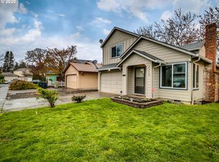 2458 SW 218th Dr, Beaverton, OR 97003