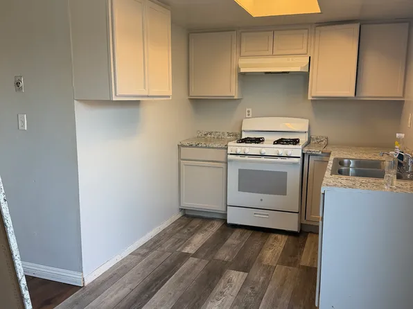 18130 Casaba Rd #A, Adelanto, CA 92301