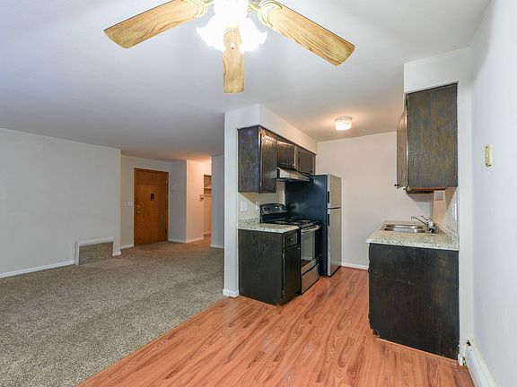 3rd image of 3030 29th Ave S APT 1
