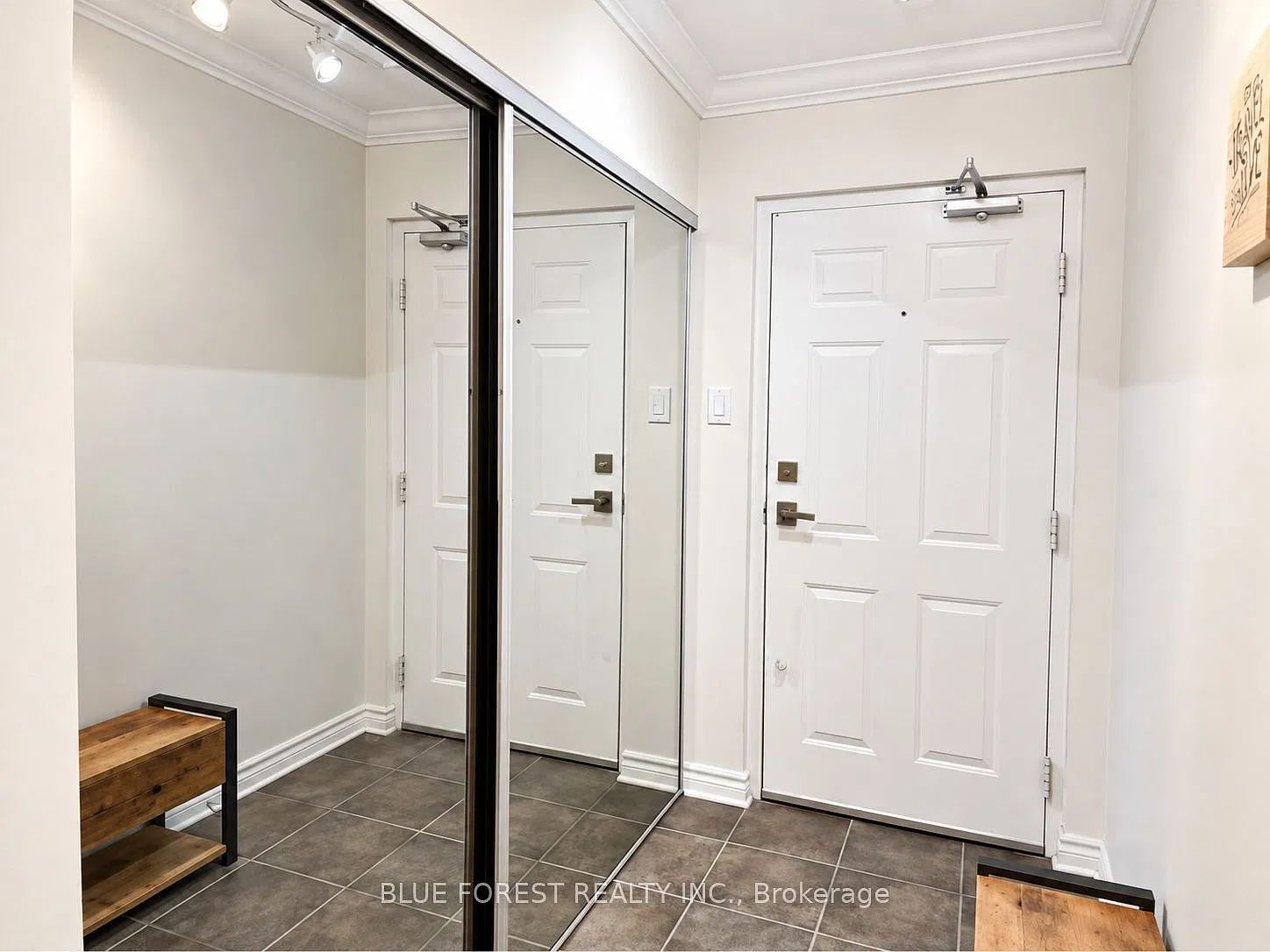 2 bed, $2,000 — Photo 3