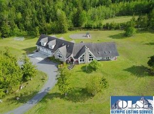 387 Little Loop Dr, Port Angeles, WA 98362