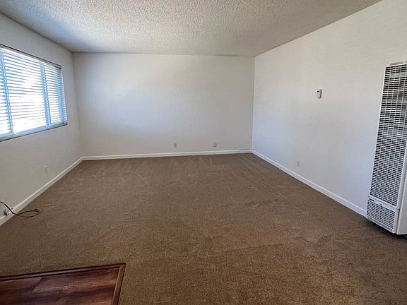 3rd image of 203 Wilton Dr #4