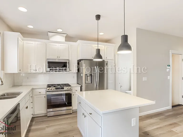 16028 SW Gage Ln — Photo 10