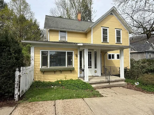 8 Lincoln St, Oil City, PA 16301