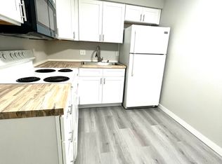 1645 NW 84th St APT 7, Clive, IA 50325