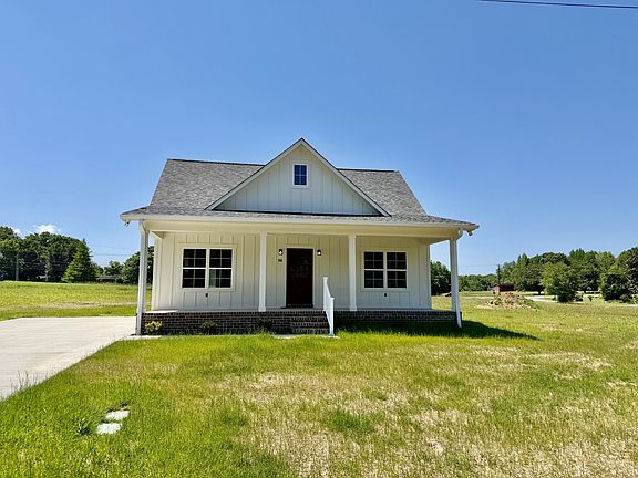2nd image of 909 Hickory St Lot 16