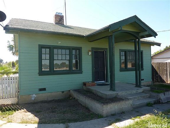 2nd image of 855 Gail Ave