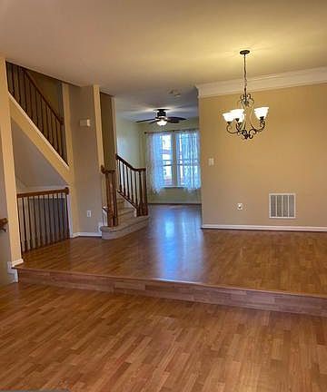 3rd image of 2514 Peter Jefferson Ln