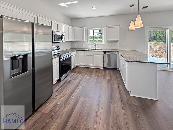 5th image of 729 Deer Meadow Way