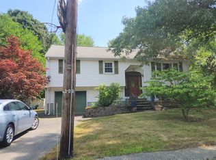 41 Winding Way, Rockland, MA 02370