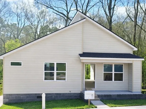 799 Hunnicutt Ave, Lagrange, GA 30240