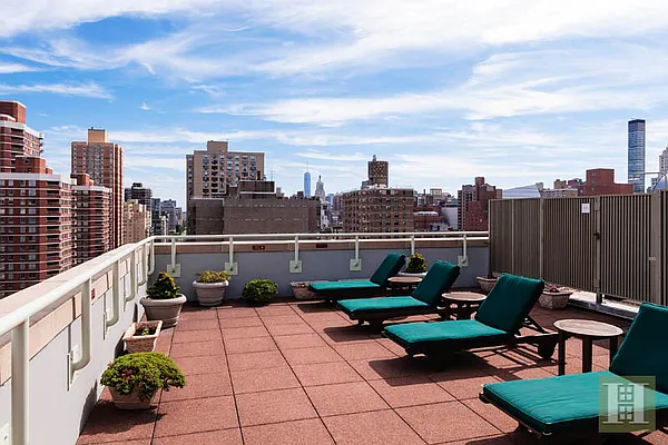 Sold by Halstead Real Estate | media 5