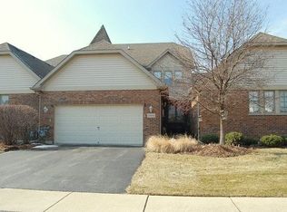 13866 Steeples Rd, Lemont, IL 60439