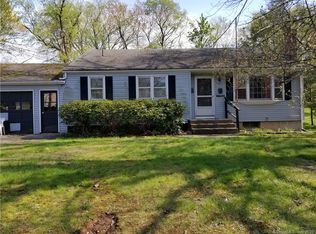 31 Ridgewood Dr, Vernon, CT 06066