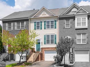 2522 Oak Tree Ln, Woodbridge, VA 22191