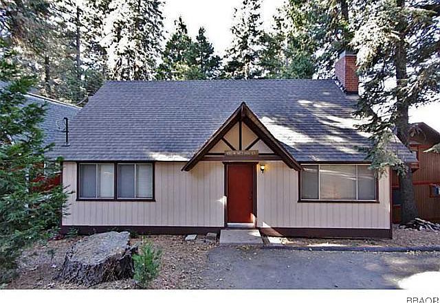 1st image of 610 Victoria Ct