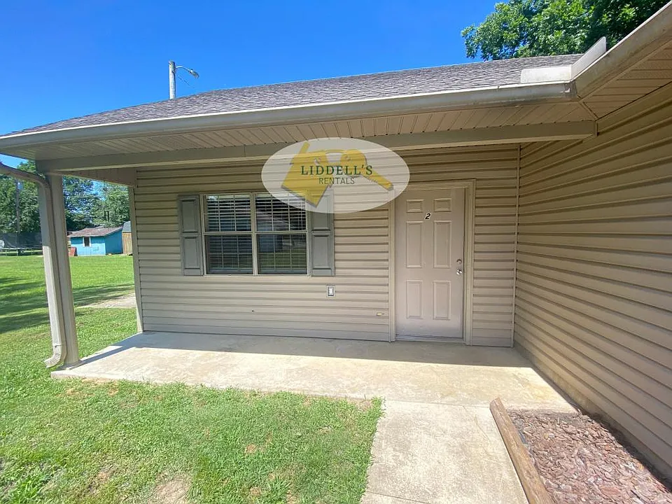 404 Michelle Dr #2