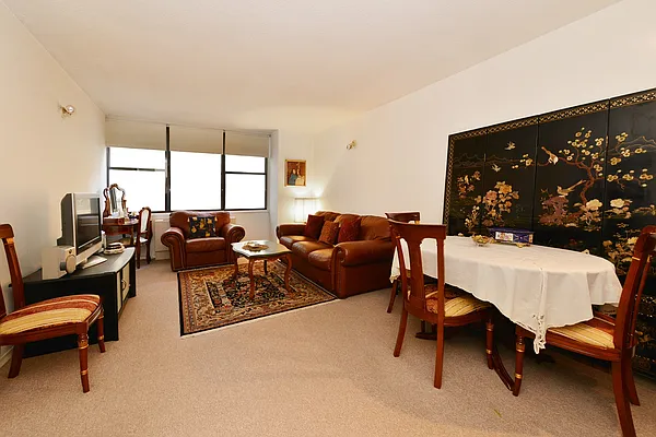 Sold by Noble Realty | media 6