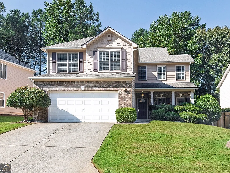 3213 Juniper Dr NW